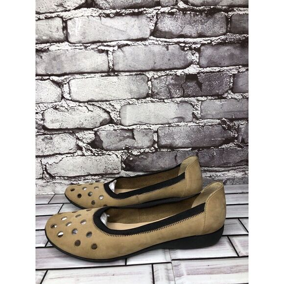 Aquitaine Brown Leather Perforated Ballet Flats Round Toe Shoes Women Sz 40EU/9M - Picture 6 of 16